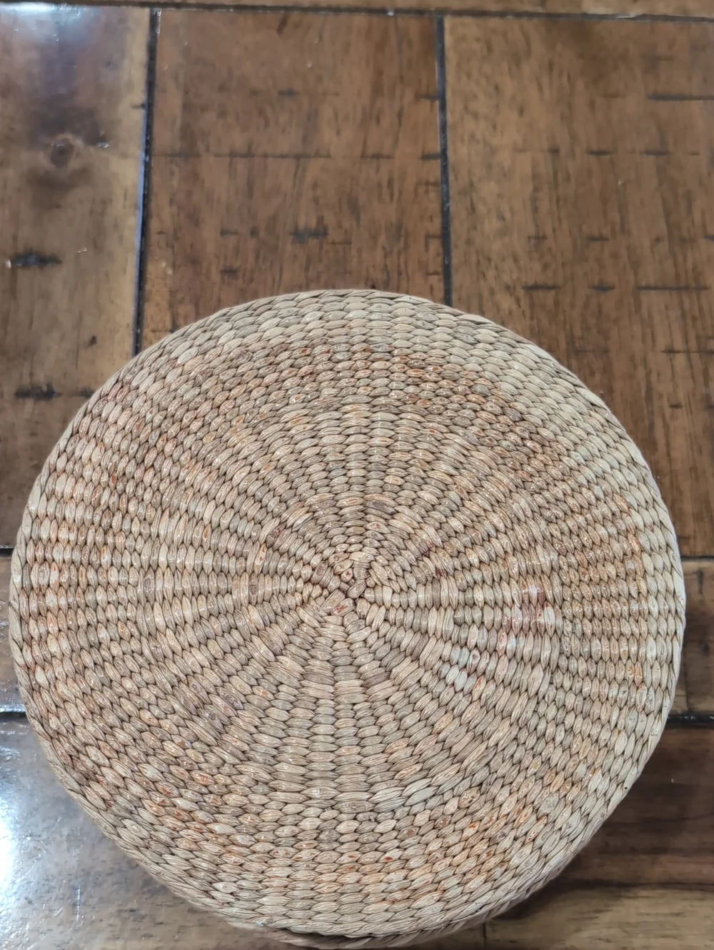Two (2) Vintage Handwoven Sweetgrass Trinket Baskets With Lids